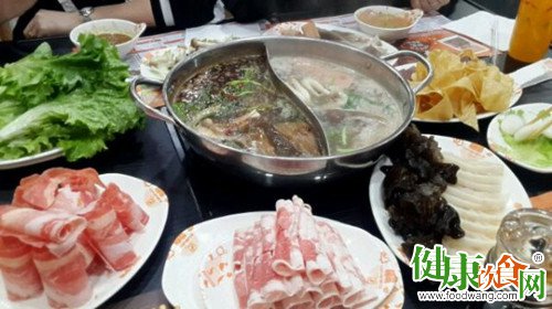冬季健康吃火锅的讲究与注意事项