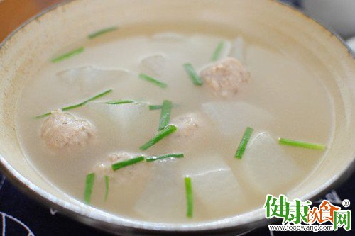 立冬節氣後這些溫暖美食幫您驅散寒冷