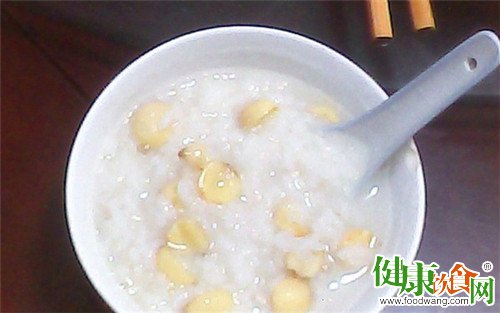 秋天吃什么好?秋食莲子健脾养心