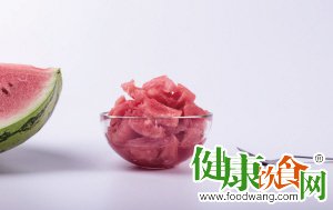 解析「秋瓜壞肚」:為什麼立秋後要少碰西瓜?
