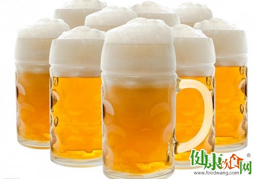 大暑喝啤酒解暑：3個飲用原則避涼、多、混
