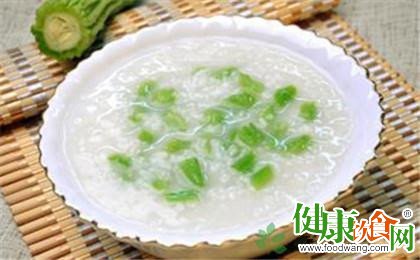 夏日消暑：西瓜皮粥清熱解祕