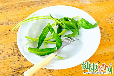 夏季饮食应谨记这“四个多”