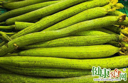 丝瓜:夏季兼具保健与美食的养生蔬菜