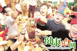 夏日喝啤酒指南：四勿行五禁忌