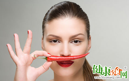 盛夏吃辣助消暑散熱:除濕平衡寒熱的夏日辣味指南