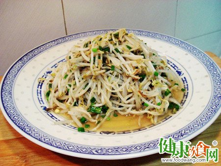夏季清體必備:四款排毒菜譜推薦