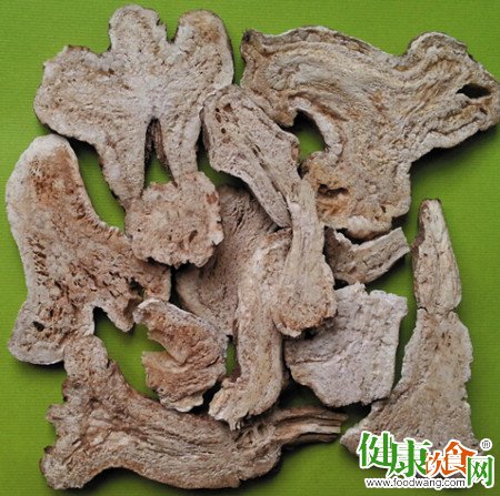 白術的功效與作用：春季補脾胃的佳品