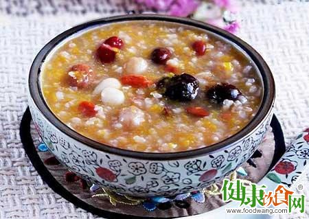 冬季養生粥：清熱八寶粥