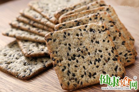 秋季飲食推薦：黑芝麻脆餅健脾潤燥
