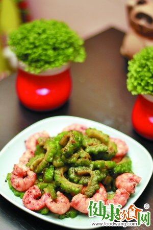 夏季菜譜:嗆炒苦瓜蝦仁