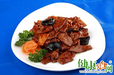 春季补血养肝首选：熘肝尖的家常做法