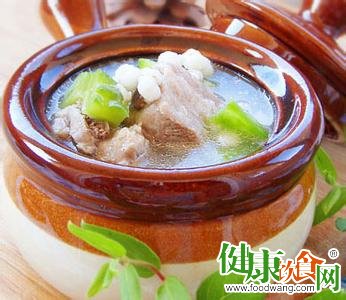 冬季吃苦瓜，有效预防口唇干裂