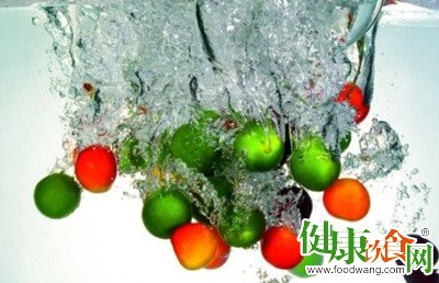暖氣房解決身體乾燥：飲食調理與注意事項
