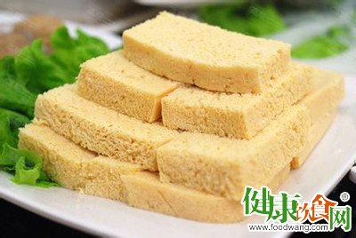 天冷吃什麼好？推薦凍豆腐的食用優點與注意事項