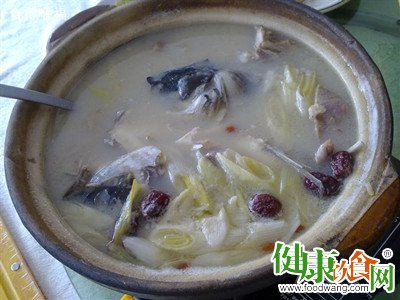 羊湯的做法:冬日暖胃進補的5款美味湯品
