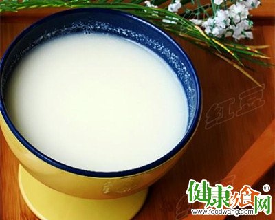 冬天喝什么好？推荐两款润肺、去燥豆浆