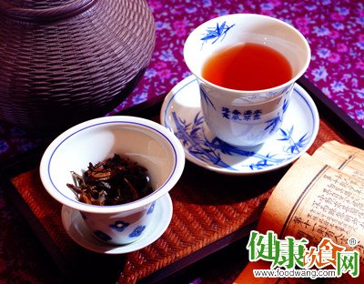 冬季飲茶指南:為什麼紅茶是御寒保暖的優選?
