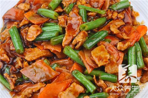 隔夜肉菜能否食用?安全與風味的科學解析