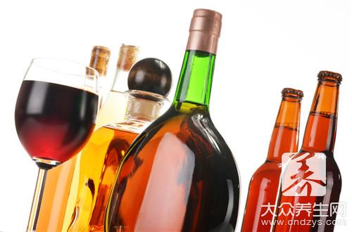 可樂多喝致肥！7種常見飲料的健康危害大公開