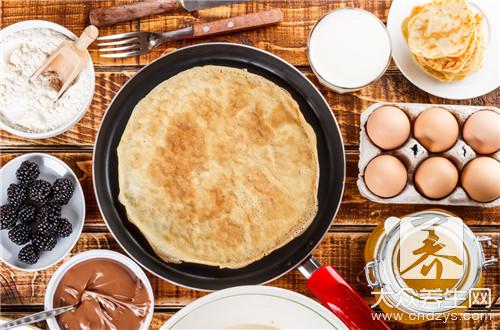 哪些人不宜食用煎餅果子？解析其潛在影響與禁忌