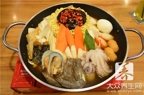 這些食物常吃或致腫瘤！小心溫熱性質與腌制食品