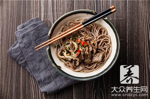 番茄炖牛肉面的做法