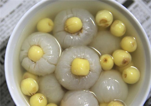 孕妇饮食搭配:这样吃对宝宝皮肤好