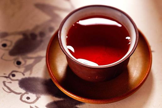 老人不宜濃茶：冬季飲茶注意事項