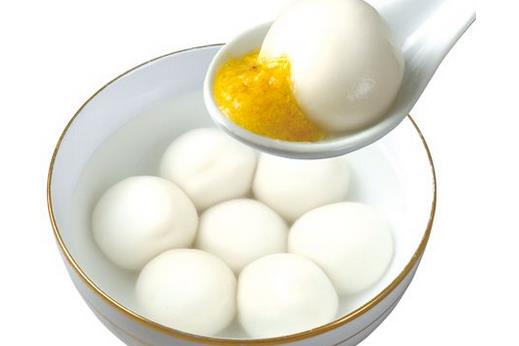 老人補氣養血食療：四款經典中醫藥膳推薦