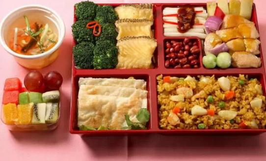 上班族如何保持營養均衡？實用食譜與建議