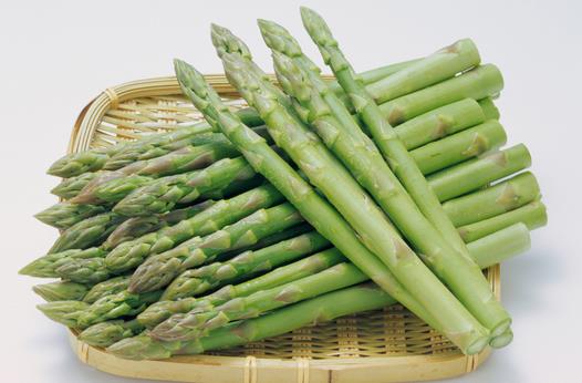 哪些食物不能放进微波爐?微波使用禁忌與營養流失說明