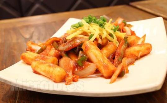 炒菜後不刷鍋接著炒?易致癌!四個壞習慣你中了多少
