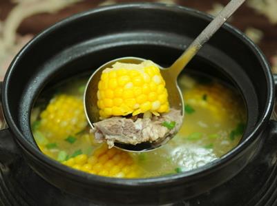 煲湯最佳鍋具選擇指南:什麼鍋最適合煲湯?