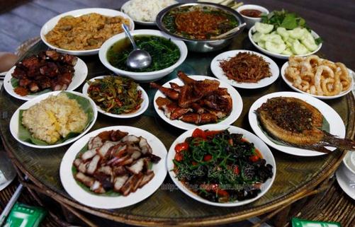 傣族飲食文化:特色與習慣全解析