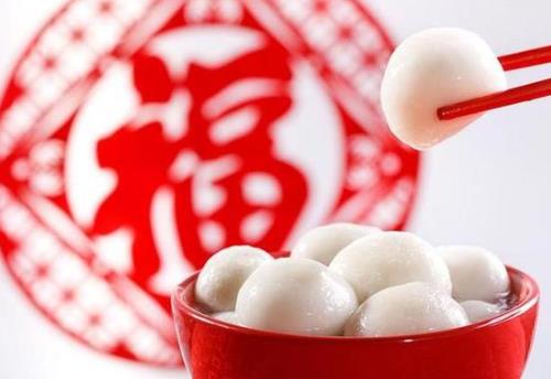 湯圓 vs 元宵：差別在哪裡？哪一種更好吃？