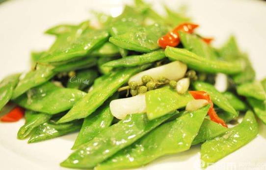 春季吃扁豆的养生功效与实用食谱