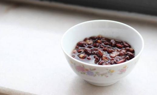 赤豆薏米湯:有效祛濕的養生妙方