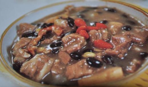 羊肉配黑豆：补肾阳的冬季食療妙方