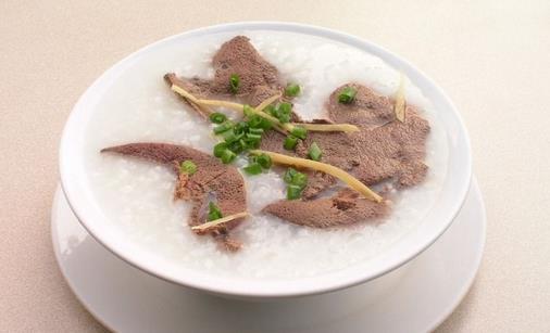 春季護腸胃!8款養胃粥讓你暖胃補身