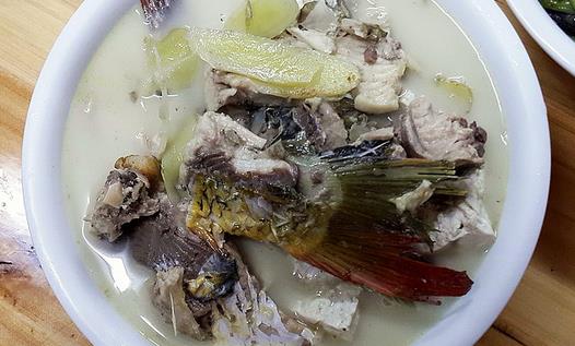 祛痘小妙招：三款食疗方助你养颜祛痘