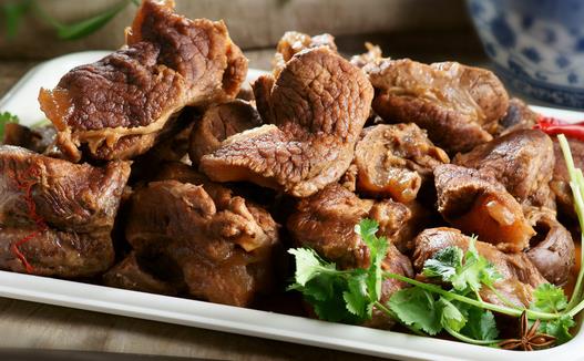 金桔炖牛肉：提升免疫力，预防感冒