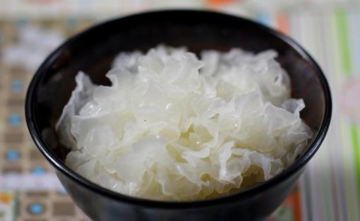 冬季乾燥吃銀耳:教你3款清潤銀耳食譜