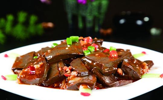 如何區分鴨血與其他血豆腐？