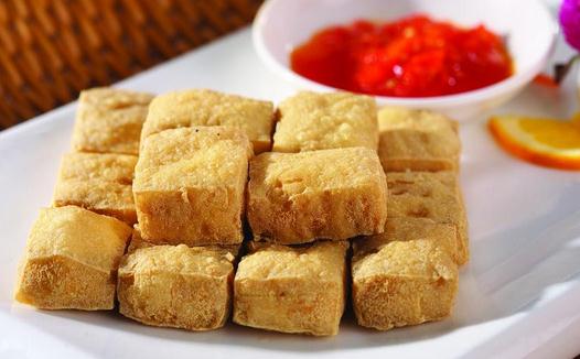 3招辨別劣質臭豆腐：看、嗅、掰
