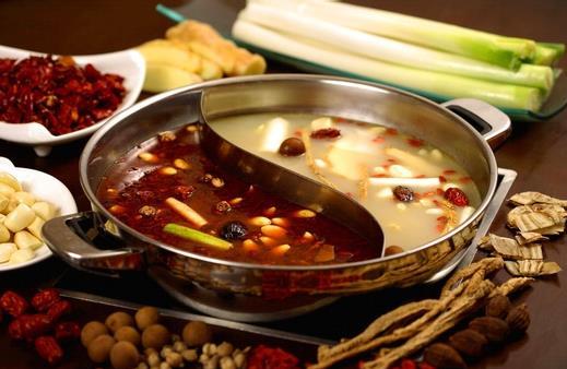 如何選購火鍋底料？火鍋底料選購與健康食用指南
