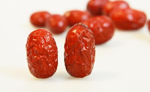 吃紅棗的禁忌與功效：詳細指南