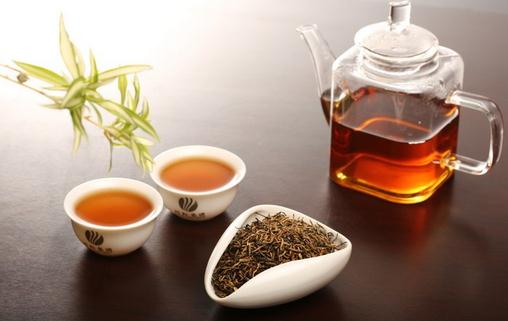 四款茶的健康功效:瘦身、护心、清新口气、提升活力