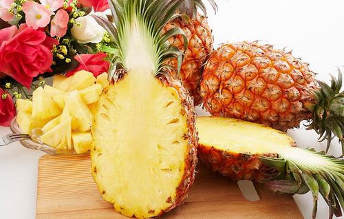菠蘿：春季水果之王與其健康益處