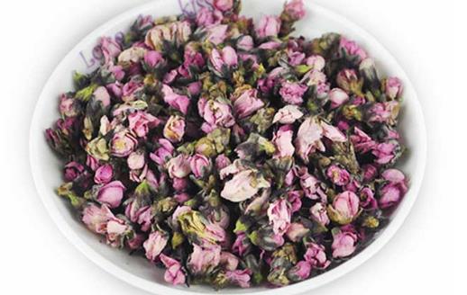 桃花茶的功效与作用:美容美白、利水消肿的养生饮品